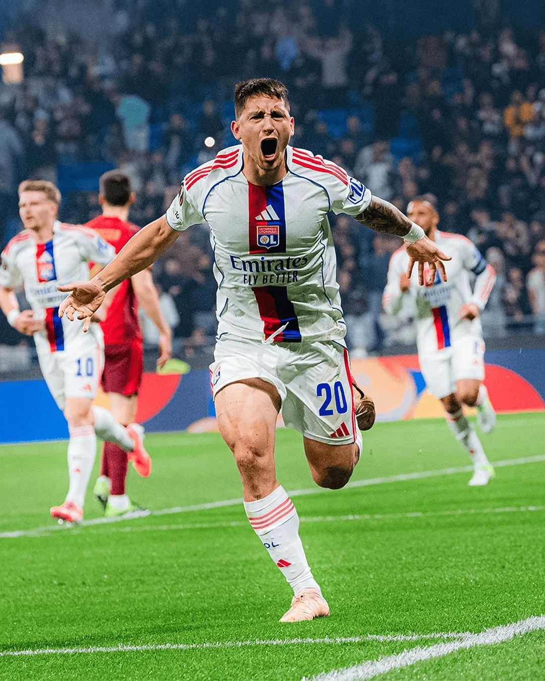 足球直播九游体育-官方：里昂500万欧买断萨特里亚诺，并将他外租到赫塔菲